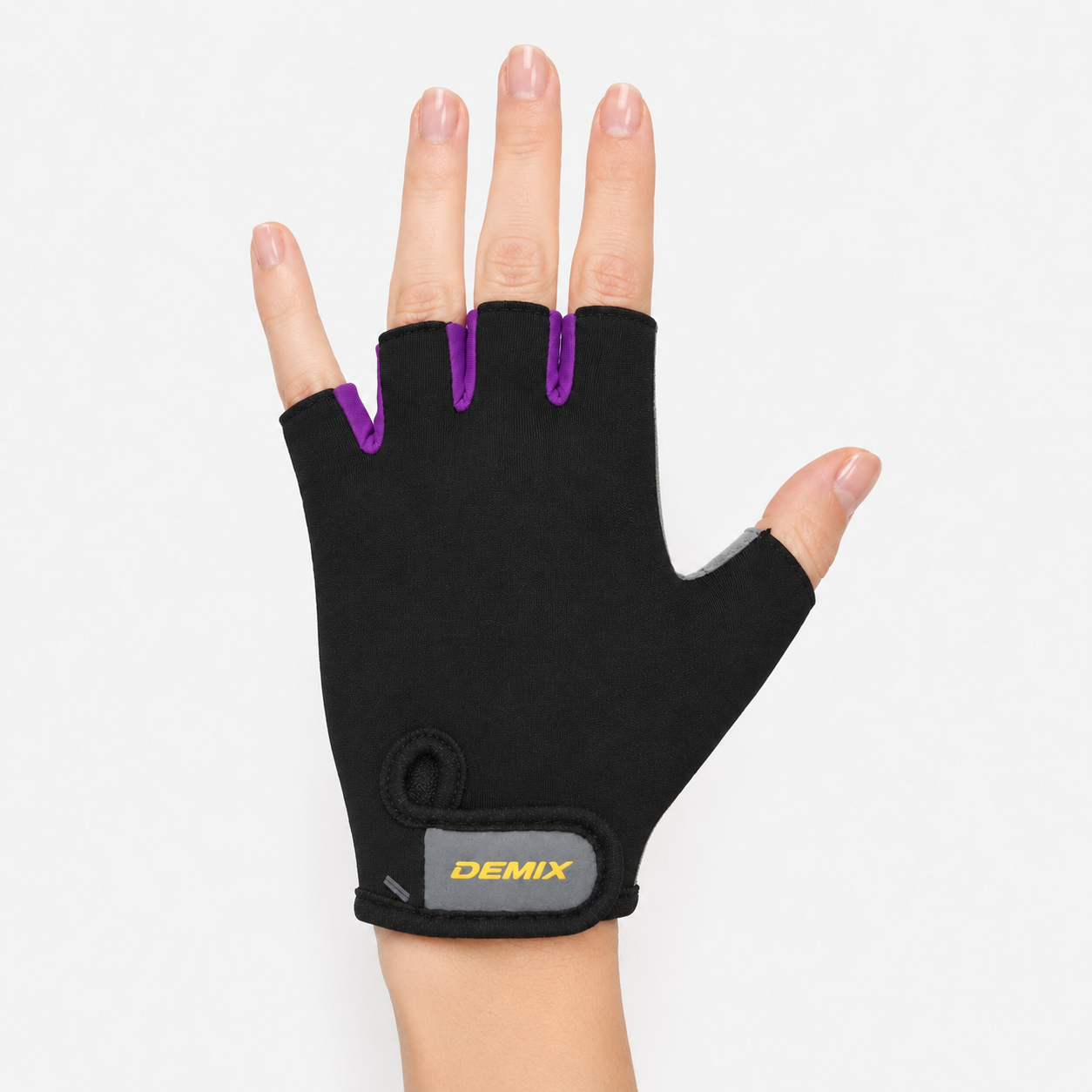 Guante corto ciclismo color negro con dedos violeta
